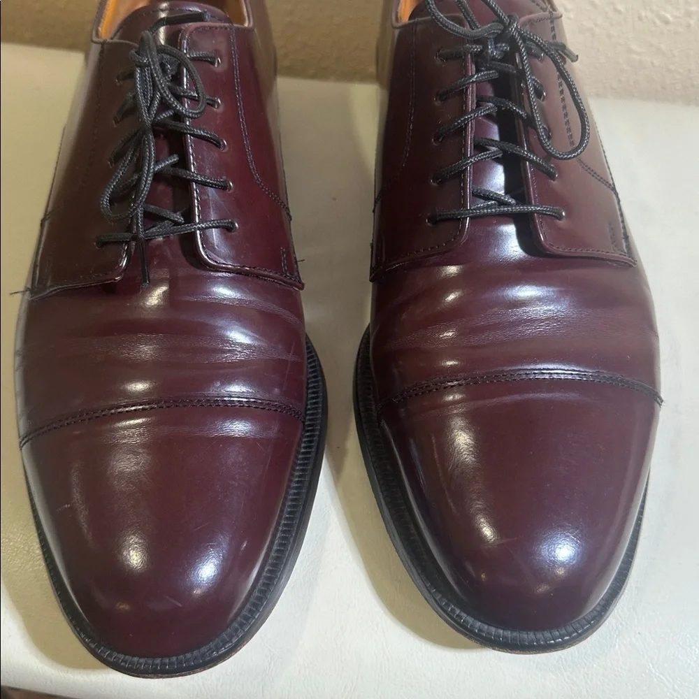 Cole Haan Cap toe Oxfords Size 10D